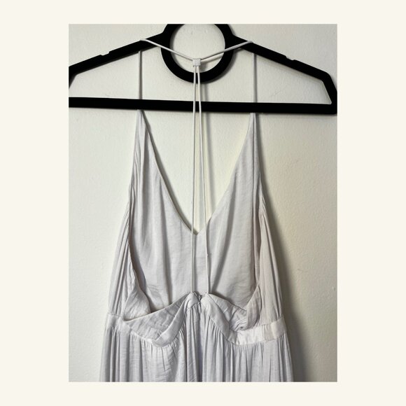 β¨ Urban Outfitters x Kimchi Blue Flowy Silvery-White Satin Midi Dress β Size 4 - Picture 9 of 12